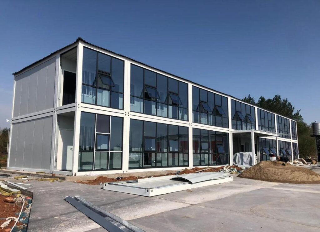 Flatpackcontainerhuis